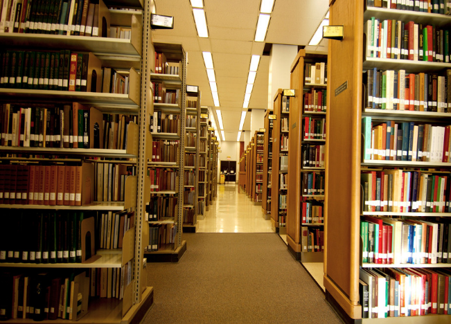 提高校園文化大力營造濃厚的墨香氛圍！