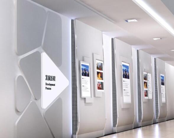 企業(yè)LOGO墻在設(shè)計(jì)中要注意哪些因素，天合來(lái)給您解答